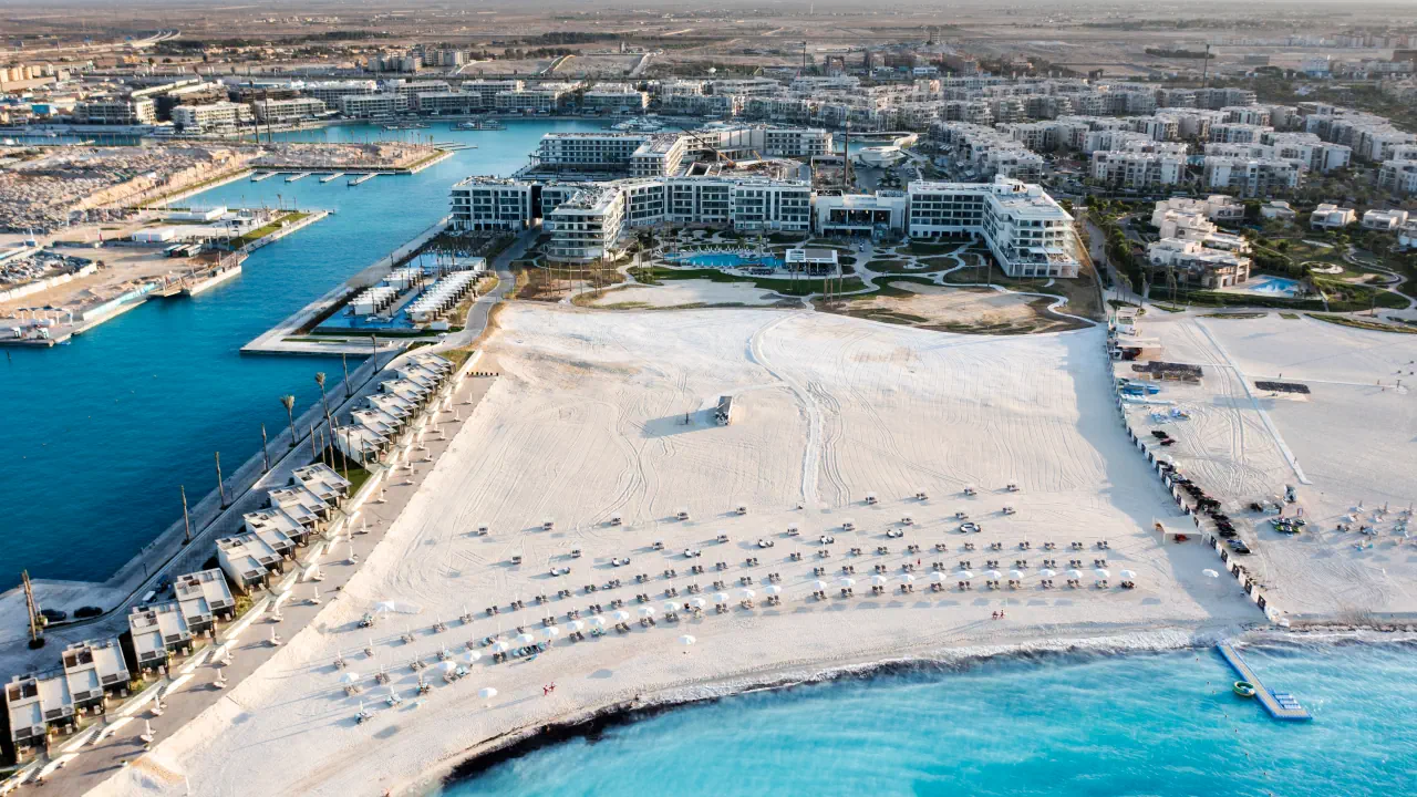 الفندق أدريس بيتش ريزورت مراسي - العلمين